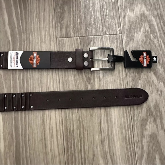 ✔️HARLEY DAVIDSON MENS STUDDED AND RIBBED LEATHER BELT - Picture 8 of 9